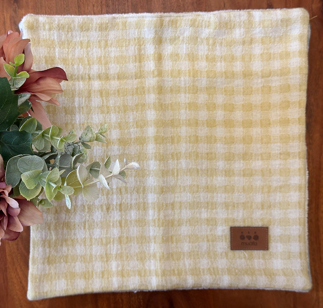 Burp Cloth Plaid Set